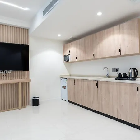 دار الرياض للشقق المخدومة بالخبر 2 Exterior photo
