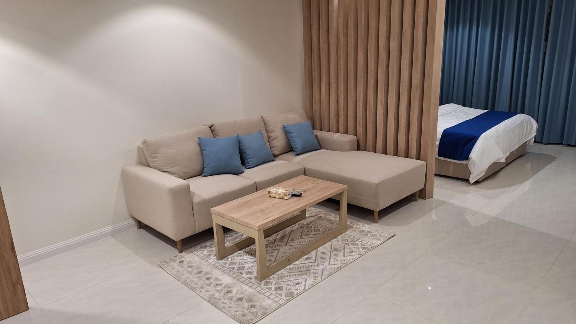 دار الرياض للشقق المخدومة بالخبر 2 Apartment