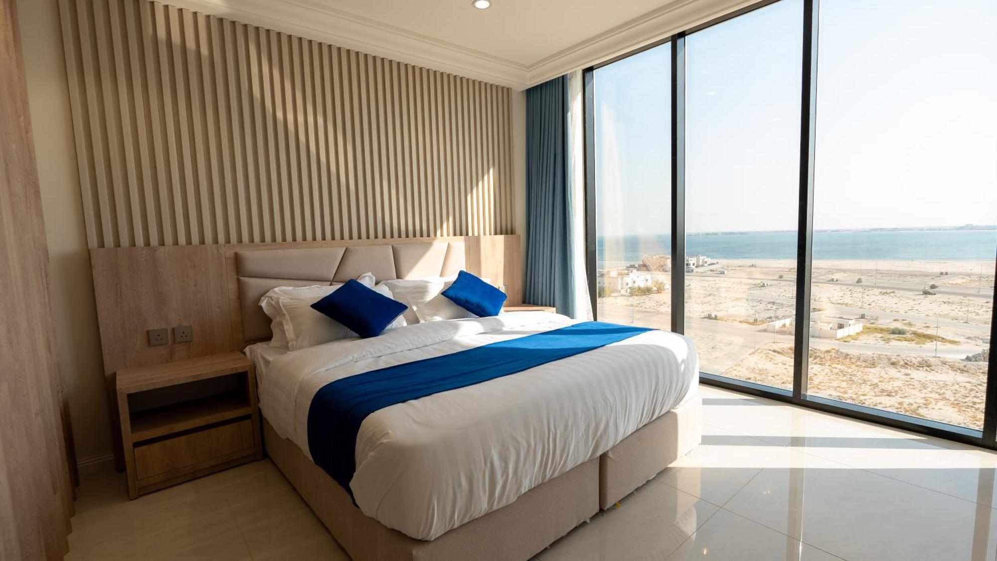 دار الرياض للشقق المخدومة بالخبر 2 Apartment *